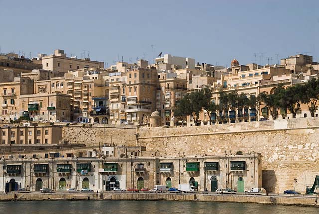 Malta, Valletta, Huser